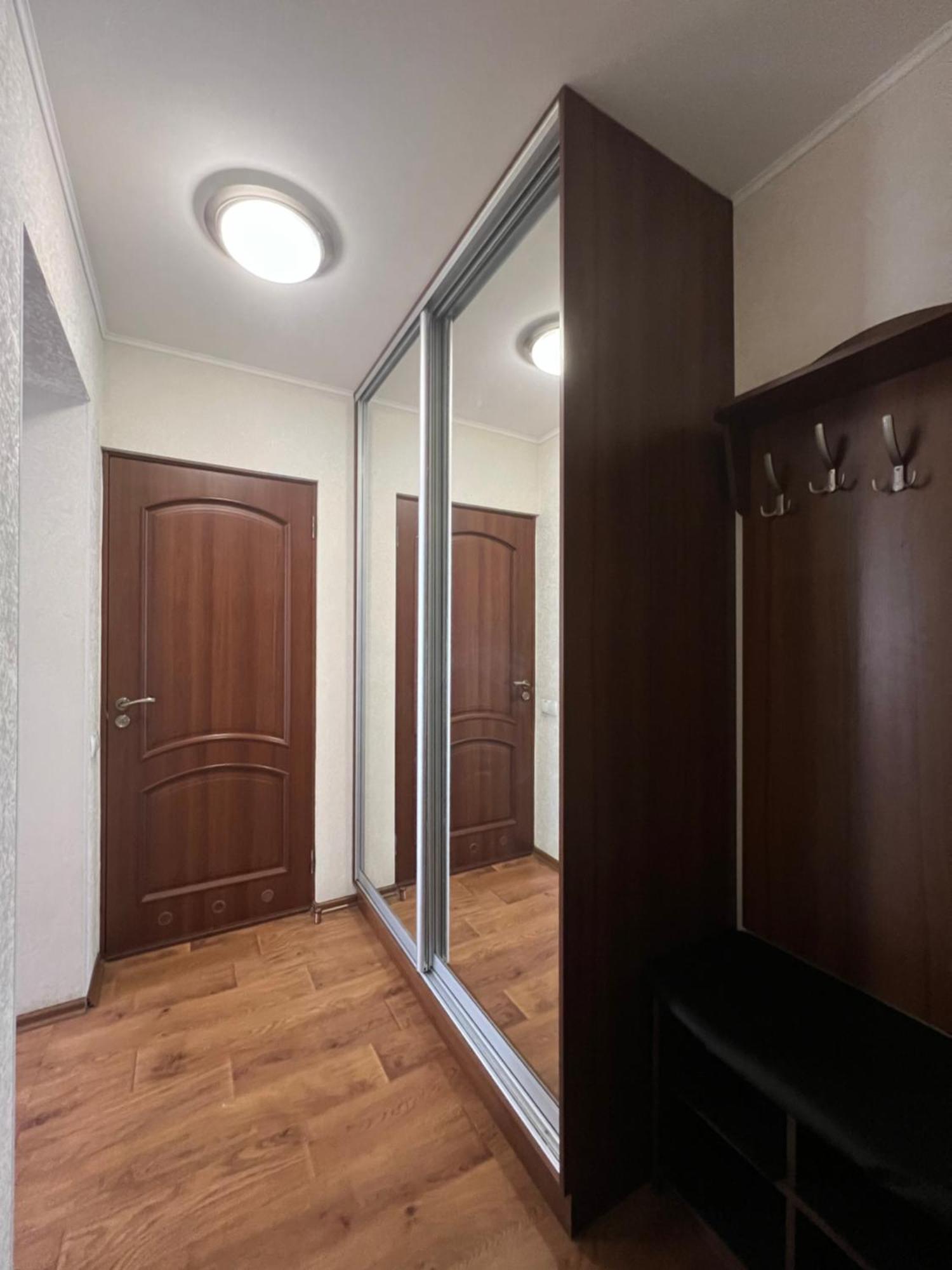 Apart Hotel Asotel Charkov Buitenkant foto