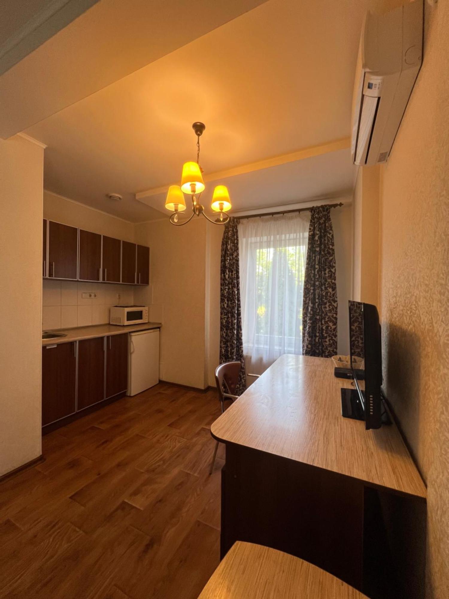 Apart Hotel Asotel Charkov Buitenkant foto