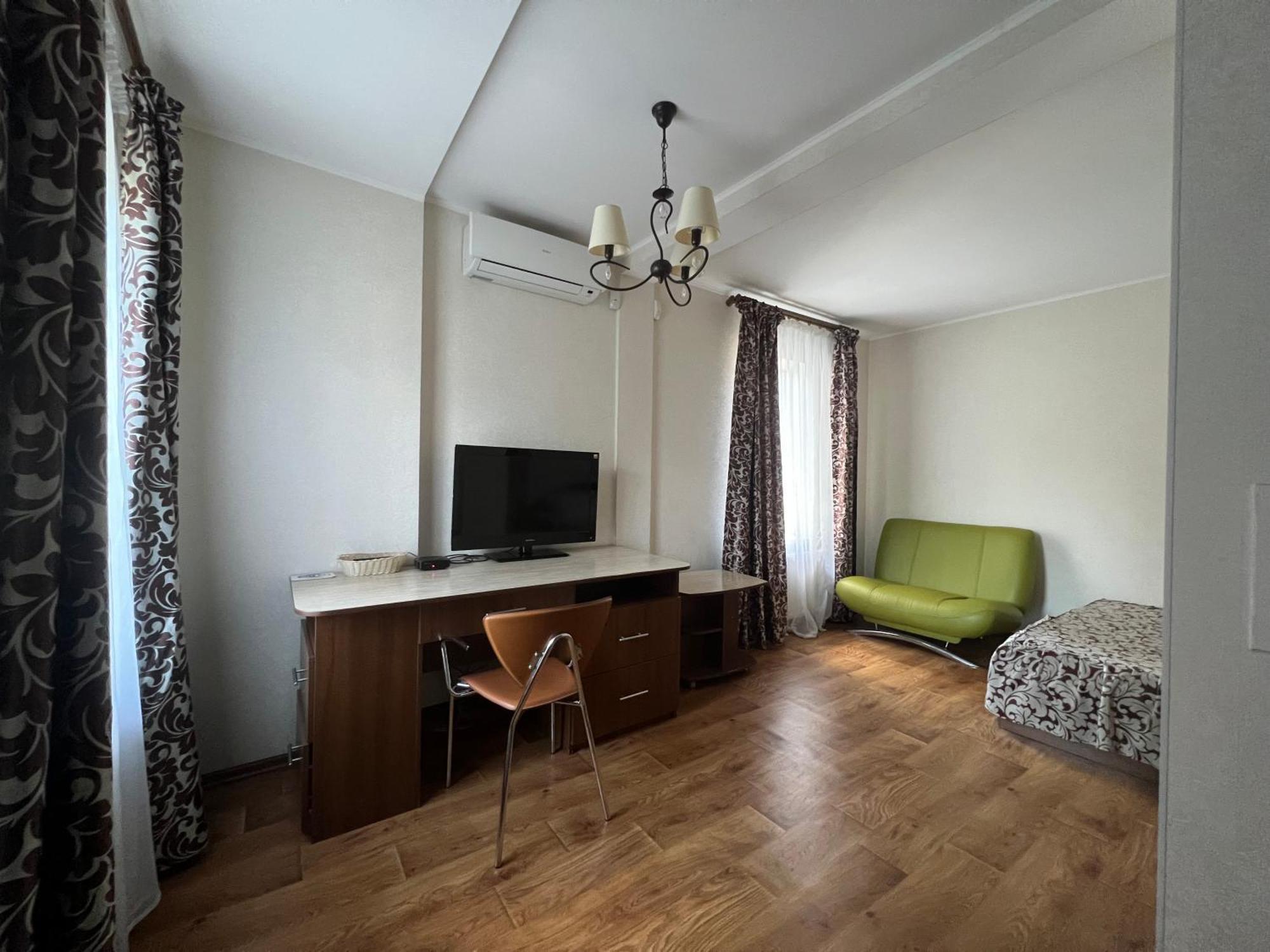 Apart Hotel Asotel Charkov Buitenkant foto