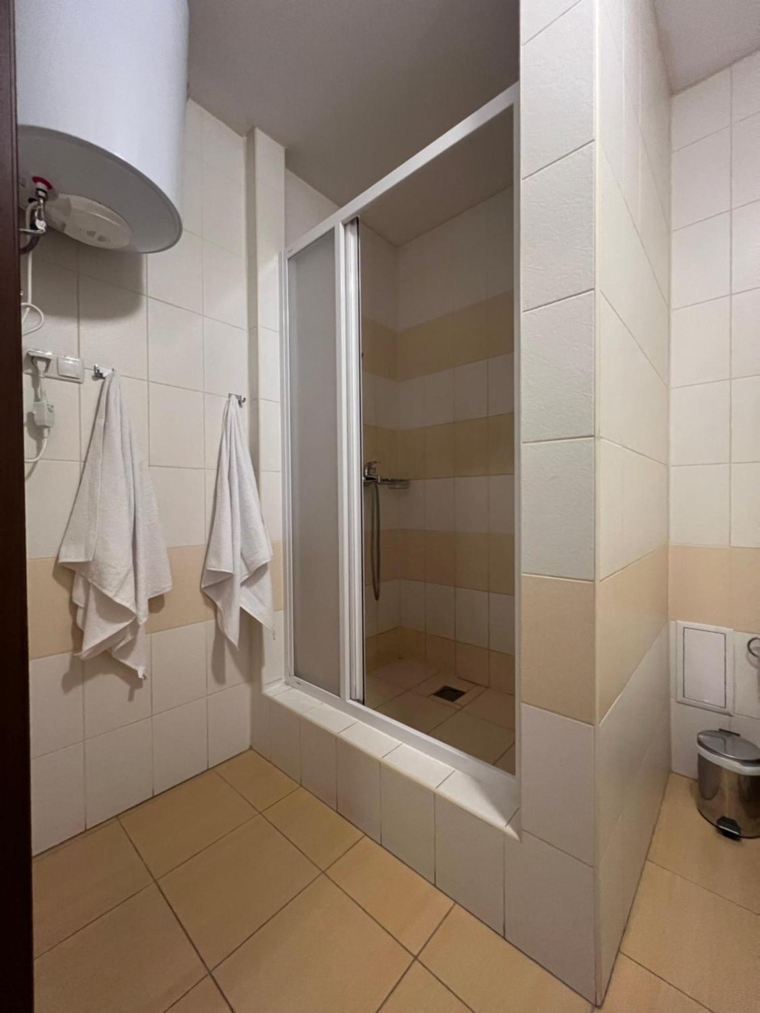 Apart Hotel Asotel Charkov Buitenkant foto